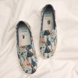 Toms x Disney Cinderella shoes (kids size 5)
